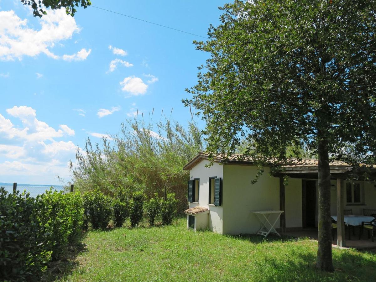 Holiday Home Chalet Del Lago By Interhome Bolsena Exterior foto